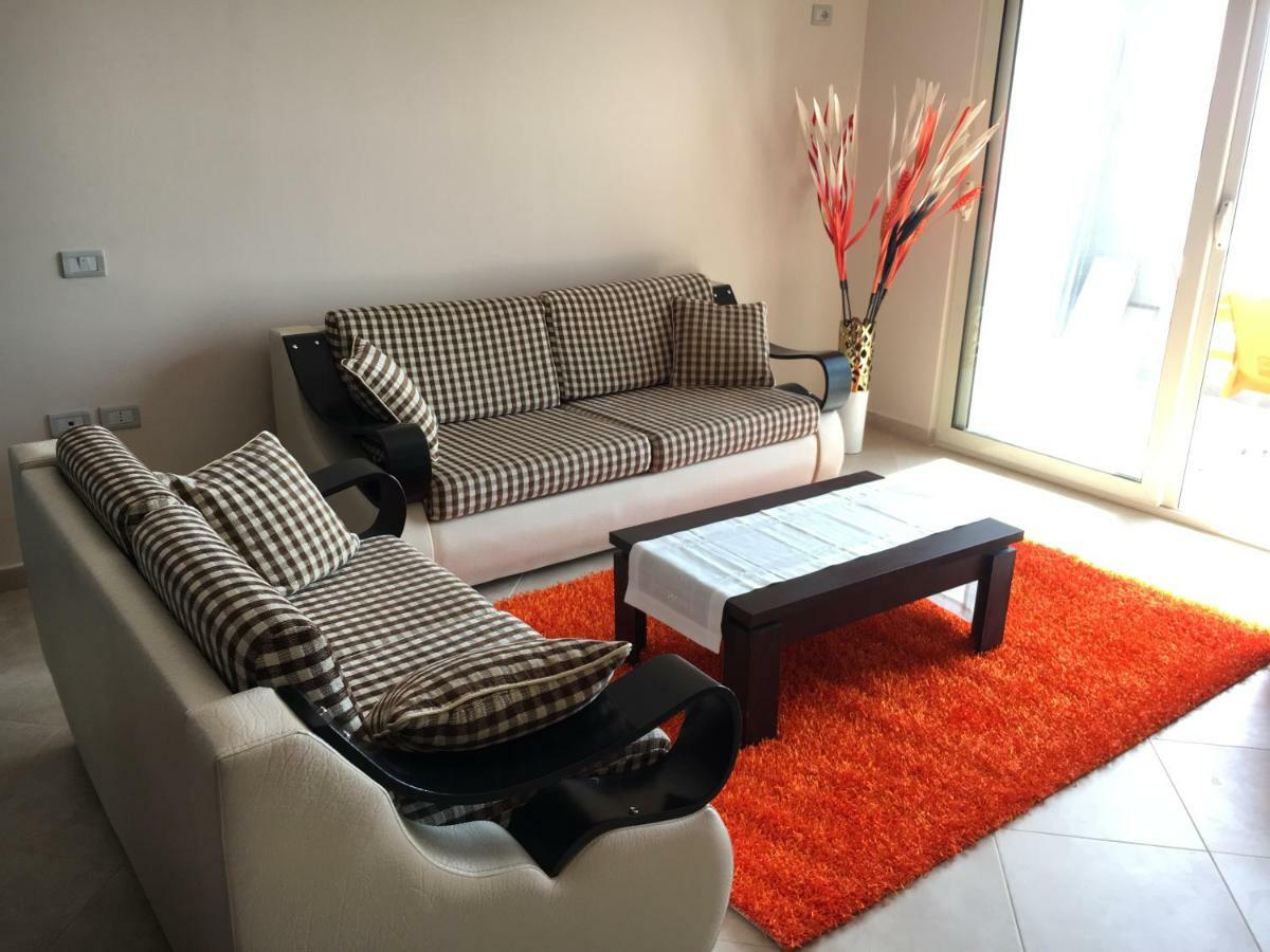 Sunny Beach Apartment Vlora Exterior photo